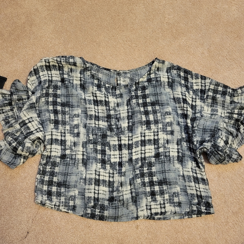 Croptop truffle sleeves